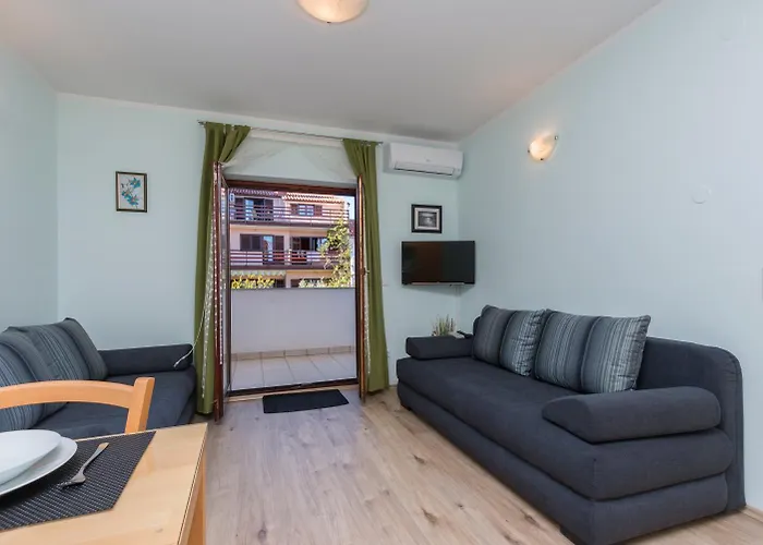 Milos Apartment
